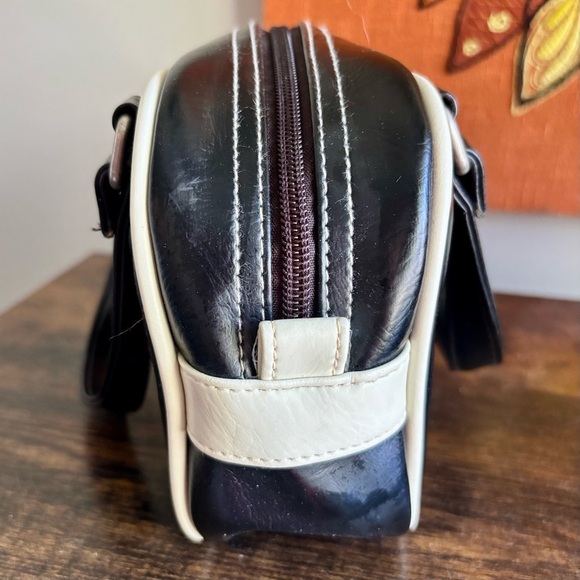 Roots| Cute Retro Varsity 73 Satchel Handbag Purse Black/Red/White 6 x 9” - Picture 4 of 7